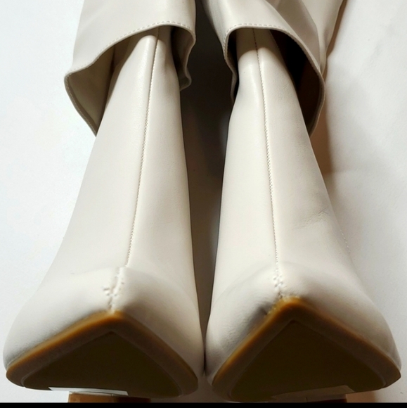 Journee Vegan Leather Boots - Picture 4 of 6